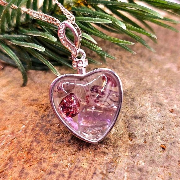 Nature Super Seven Crystals Floating Silver Heart & Leaf Pendant Necklace - Picture 10 of 10